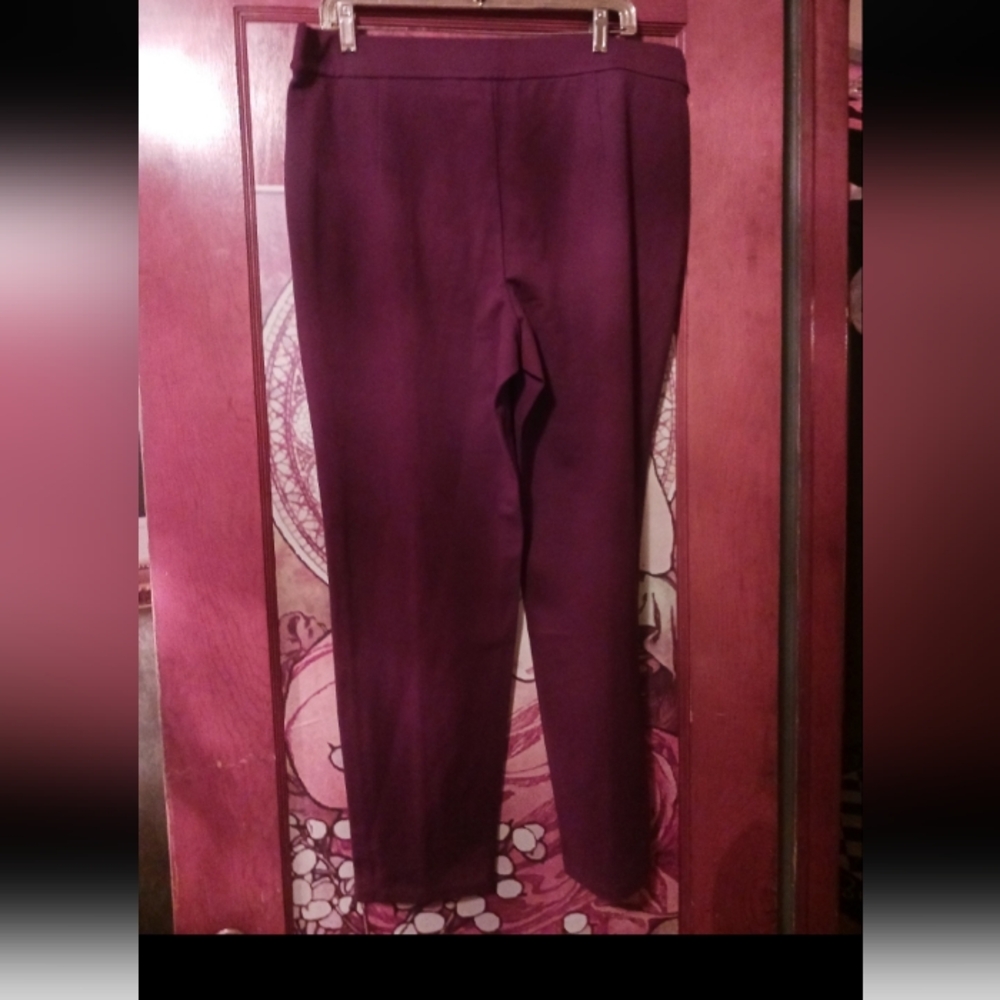 Women's Pants Issac